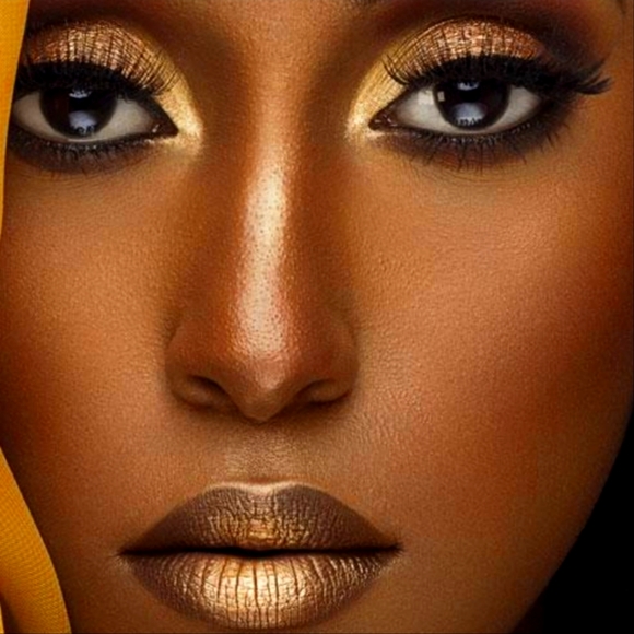 Juvia's Place Tribe Highlighter Volume 1 - Picture 4 of 4